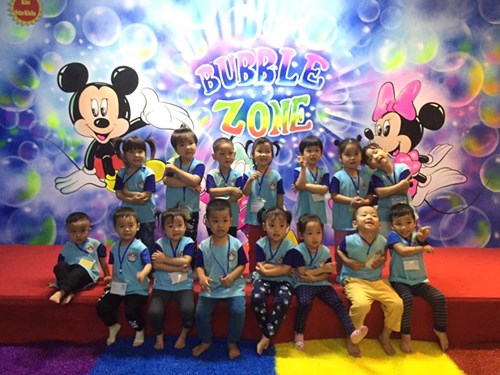 Các bé lớp C1 tham quan trải nghiệm tại Học viện sáng tạo Bubble Zone