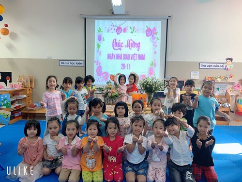 Lớp MGL A2 chào mừng ngày nhà giáo Việt Nam 20/11!