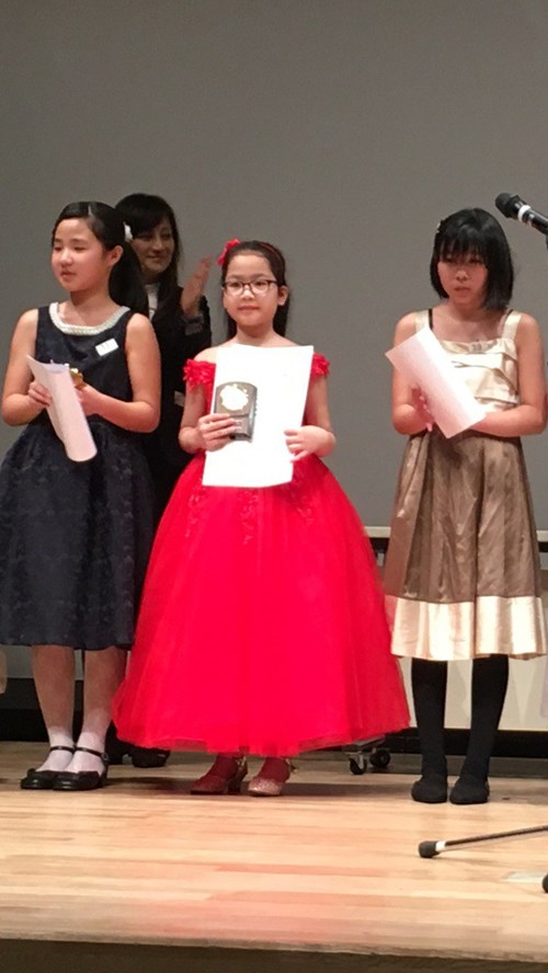 Tài năng nhí 11 tuổi “ẵm” một lúc 3 giải thưởng âm nhạc tại Nhật Bản