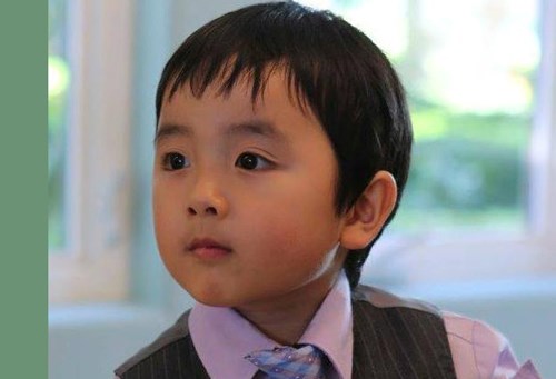 Thần đồng piano 4 tuổi gốc Việt gây sốt tại Mỹ - Evan Le