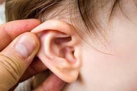 Chăm sóc trẻ bị viêm tai giữa?