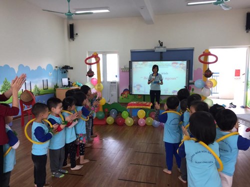 Lớp MGN B5 cùng nhau tham gia hội giảng chào mừng ngày nhà giáo Việt Nam 20/11 !