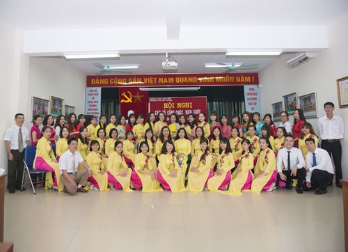 Trường mầm non Gia Thượng tổ chức  Hội nghị Cán bộ công nhân viên chức năm học 2019-2020 
