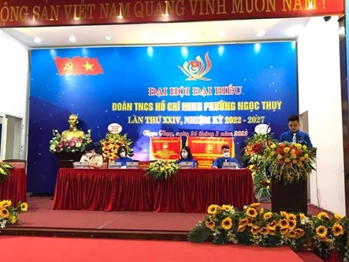 Trường MN Gia Thượng hăng hái tham gia các hoạt động chào mừng kỉ niệm 91 năm ngày thành lập Đoàn TNCS Hồ Chí Minh và Đại hội Đoàn TNCS Hồ Chí Minh phường Ngọc Thuỵ