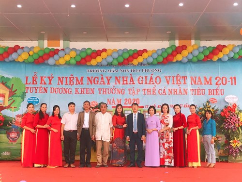 Trường MN Hoa Phượng đã long trọng tổ chức Lễ kỷ niệm 38 năm Ngày Nhà giáo Việt Nam (20/11/1982-20/11/2020) 