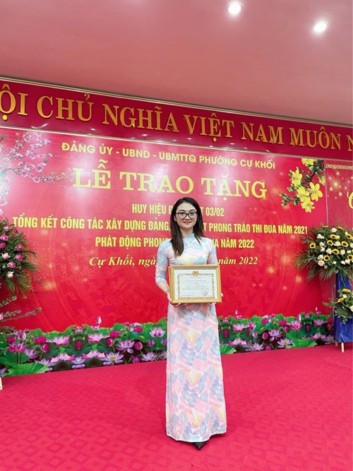 Đảng viên trẻ tiêu biểu xuất sắc đồng chí “Dương Thị Thu Trang”