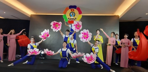 Công Đoàn Trường MN Hoa Sữa tham gia Hội thi Cán bộ Công đoàn cơ sở giỏi năm 2019 khối trường học do Liên đoàn lao động Quận Long Biên tổ chức