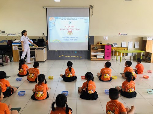 Lớp mẫu giáo lớn a4 tổ chức cuộc thi “rung chuông vàng” năm học 2019-2020