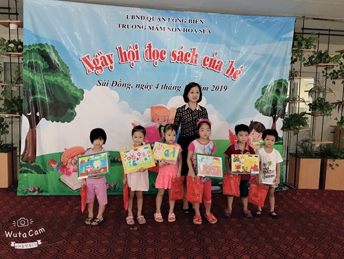 Trường MN Hoa Sữa với “Ngày hội đọc sách của bé”.