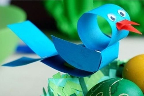 Đồ chơi tự tạo: Gấp hình chú chim non bằng giấy
