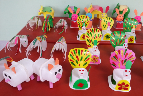 đồ chơi tự tạo cho trẻ: Lợn con dễ thương