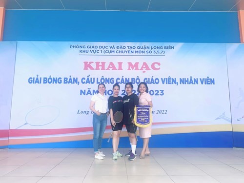 Trường MN Hoa Thuỷ Tiên tham gia giải cầu lông, bóng bàn giáo viên nhân viên phòng giáo dục và đào tạo Quận Long Biên năm học 2022 - 2023