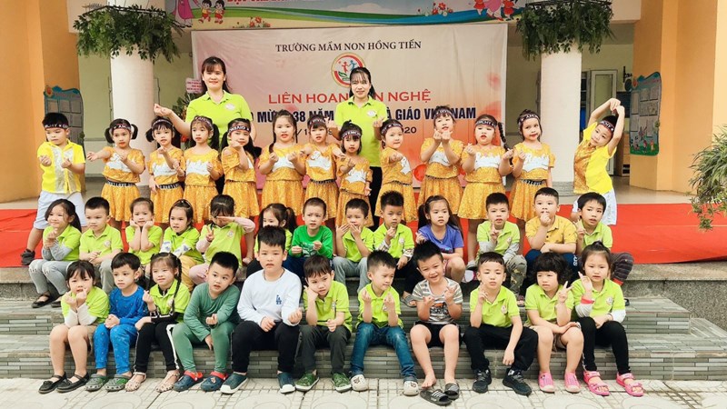 Hoạt động của các bé lớp A6 chào mừng ngày Nhà giáo Việt Nam 20/11.