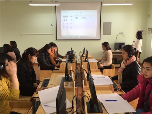 Trường Mầm non Hồng Tiến tổ chức tập huấn sử dụng CNTT cho giáo viên  