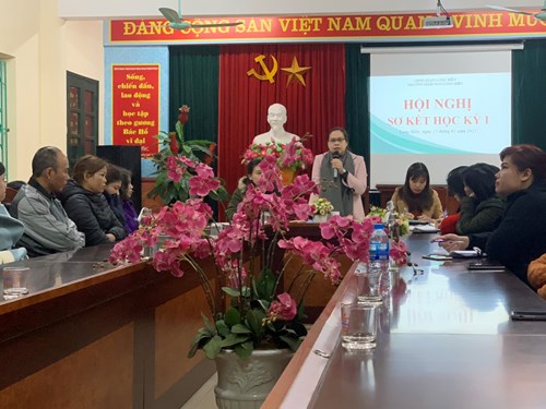 Trường mầm non Long Biên tổ chức Hội nghị Sơ kết học kỳ I năm học 2020 - 2021. 
