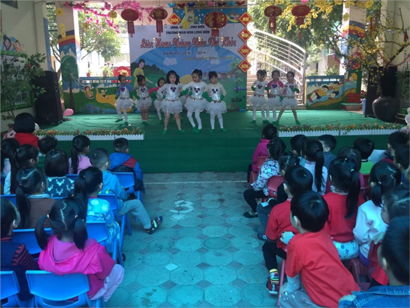  Trường mầm non Long Biên tổ chức chương trình “Liên hoan chúng cháu vui khỏe” chào xuân Kỷ Hợi 2019