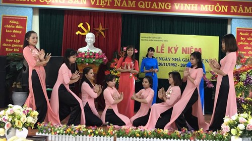           Trường Mầm Non Long Biên tổ chức lễ kỷ niệm 35 năm ngày Nhà giáo Việt Nam 20/11/2017