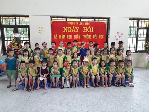    Trường mầm non Long Biên tổ chức cho các bé khối MGL 5-6 tuổi tham quan trường tiểu học Long Biên