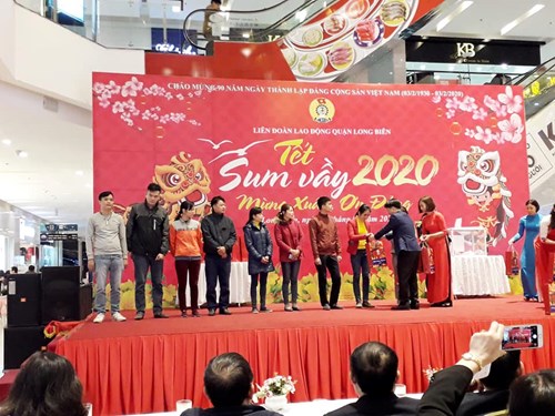 Trường mầm non Long Biên dự “Tết sum vầy 2020 – mừng xuân - ơn Đảng” do Liên đoàn lao động quận Long Biên tổ chức