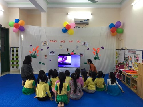 Trường mầm non Long Biên tổ chức sinh hoạt chuyên đề tại lớp mẫu giáo lớn A1