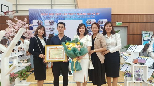 Trường MN Long Biên A tham dự ngày hội công nghệ thông tin cấp quận lần thứ V