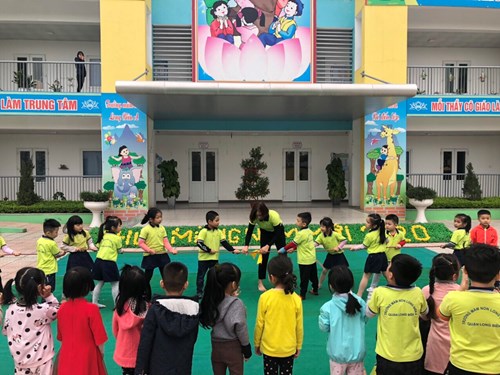 Trường mầm non Long Biên A tổ chức Chương trình “Liên hoan chúng cháu vui khỏe” cấp trường năm học 2019 - 2020
