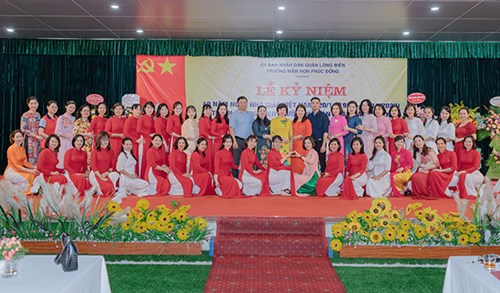 Trường mầm non Phúc Đồng quận Long Biên tổ chức meeting kỷ niệm 40 năm ngày Nhà giáo Việt Nam (20/11/1982 – 20/11/2022) trong không khí tưng bừng phấn khởi.