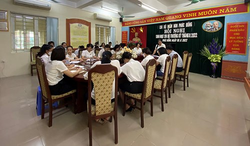 Chi bộ trường MN Phúc Đồng tổ chức sinh hoạt chi bộ định kỳ tháng 8 và sinh hoạt chuyên đề.