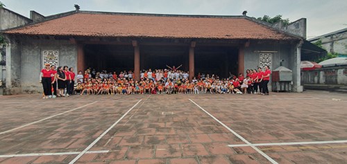 Ngày 28/9/ 2022 các bạn học sinh khối MGL trường MN Phúc Đồng hào hứng đi tham quan di tích của địa phương Đình Làng Sài Đồng