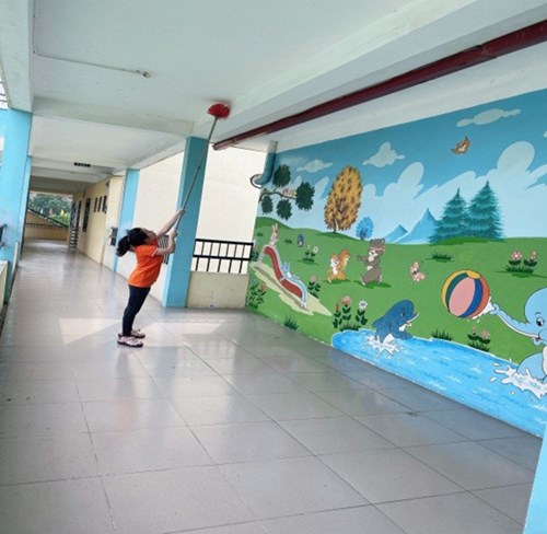 Trường Mầm Non Phúc Đồng thực hiện tổng vệ sinh chiều thứ 6.
