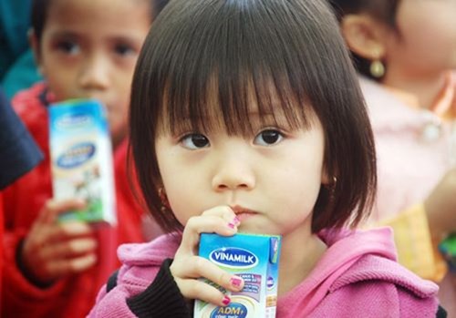 Triển khai chương trình Sữa học đường: Góp phần nâng cao tầm vóc trẻ em Hà Nội