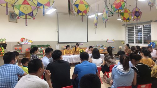 Trường Mầm non Thạch Bàn tổ chức họp phụ huynh đầu năm học 2020 - 2021