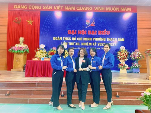 Đoàn thanh niên trường mầm non Thạch Bàn tham gia Đại hội đại biểu đoàn TNCS Hồ Chí Minh phường Thạch Bàn lần thứ XII, nhiệm kỳ 2022-2027.