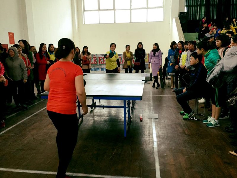 Công đoàn trường MN Thạch Bàn tham gia ngày hội thể dục thể thao cấp Quận