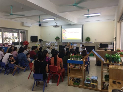 Trường MN Thạch Cầu tổ chức họp phụ huynh toàn trường năm học 2018-2019