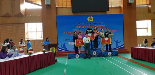 Trường Mầm non Thạch Cầu tưng bừng tham dự   Ngày hội văn hóa thể thao  trong CNVCLĐ Quận Long Biên năm 2021