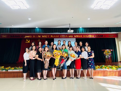 Trường mầm non Thạch Cầu tham dự Hội nghị tổng kết công tác thi đua, khen thưởng năm học 2021 – 2022 của Cụm thi đua số 4 - Cấp học mầm non quận Long Biên.