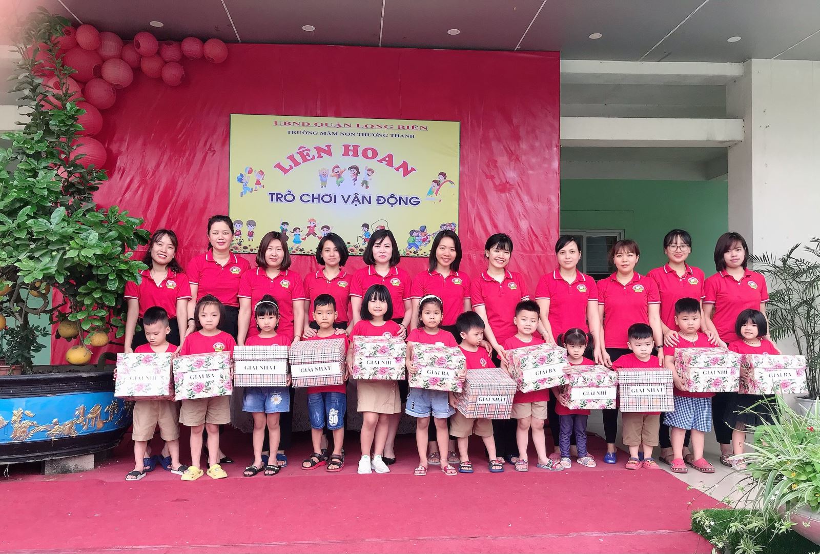 Trường mầm non Thượng Thanh tổ chức  Liên hoan các trò chơi vận động  năm học 2020- 2021.