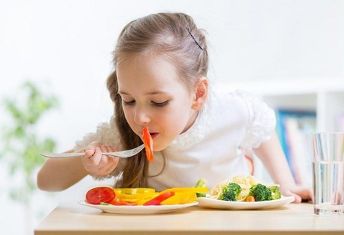 Thực đơn dinh dưỡng mỗi ngày cho bé 6 tuổi