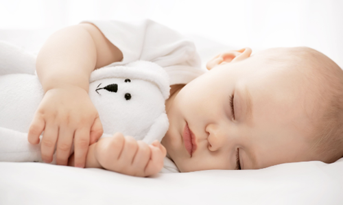 Thời gian ngủ của trẻ sơ sinh và trẻ nhỏ bao nhiêu là đủ?