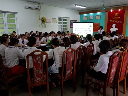 Chiều ngày 28 tháng 8 năm 2017, Trường mầm non Thượng Thanh triển khai học nhiệm vụ năm học 2017 - 2018 cho CBGVNV trong nhà trường.