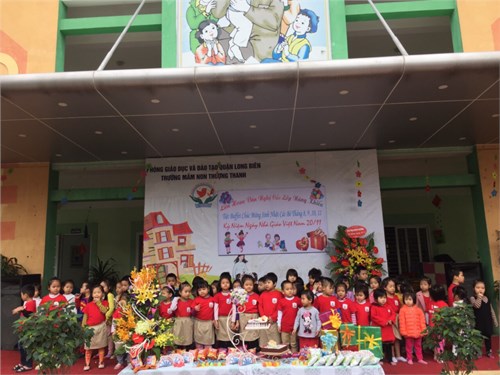 Ngày 20 tháng 11 năm 2017 trường mầm non Thượng Thanh tổ chức Liên hoan văn nghệ các lớp năng khiếu, tiệc buffet chúc mừng sinh nhật các bé tháng 8, 9, 10, 11, kỷ niệm ngày nhà giáo Việt Nam 20-11.