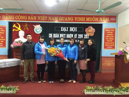 Ngày 15 tháng 12 năm 2016 chi đoàn trường mầm non Thượng Thanh tổ chức đại hội chi đoàn nhiệm kỳ 2016 - 2017.
