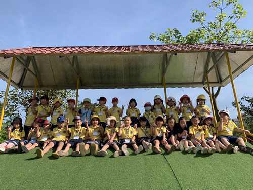 Trường Mầm non Tràng An tổ chức cho trẻ đi tham quan dã ngoại học kì I tại Khu sinh thái Green Park Phù Đổng