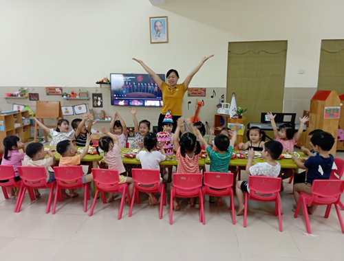 Niềm hạnh phúc mỗi ngày của các bạn nhỏ lớp MGB C5 Trường Mầm Non Tràng An.