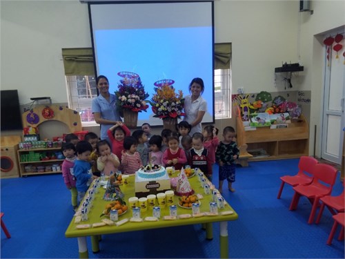 Liên hoan văn nghệ chào mừng ngày nhà giáo Việt Nam lớp nhà trẻ D3