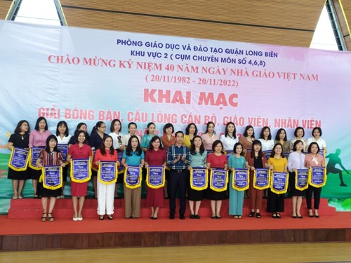 Trường mầm non Tuổi Hoa tham gia giải cầu lông, bóng bàn của ngành GD&ĐT quận Long Biên năm học 2022-2023