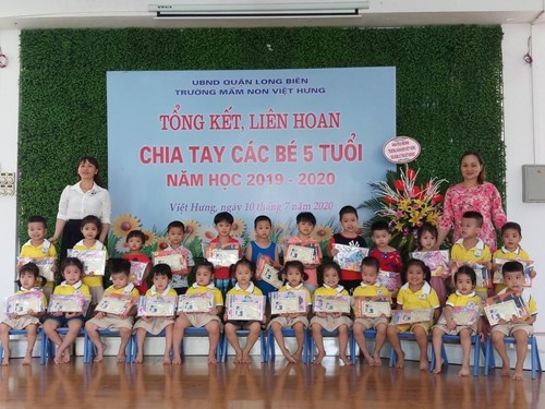 Các hoạt động tổng kết năm học 2019-2020 của trường mầm non Việt Hưng