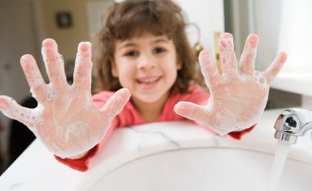 Rửa tay với trẻ rất quan trọng!