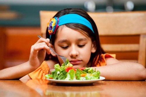 5 mẹo giúp trẻ thích thú với việc ăn uống 